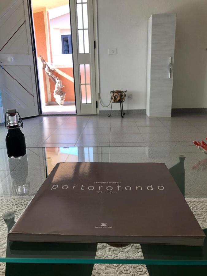 Appartamento Moderno Rustico أولبيا المظهر الخارجي الصورة