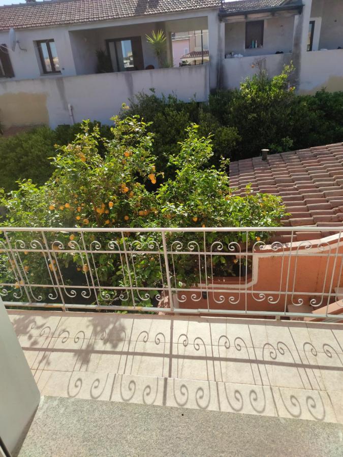 Appartamento Moderno Rustico أولبيا المظهر الخارجي الصورة