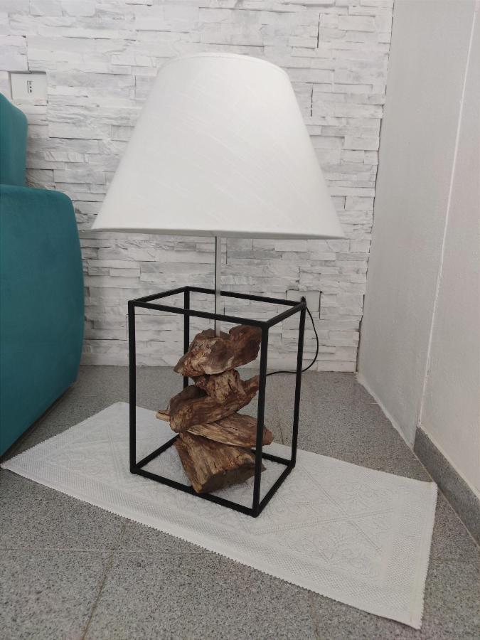 Appartamento Moderno Rustico أولبيا المظهر الخارجي الصورة